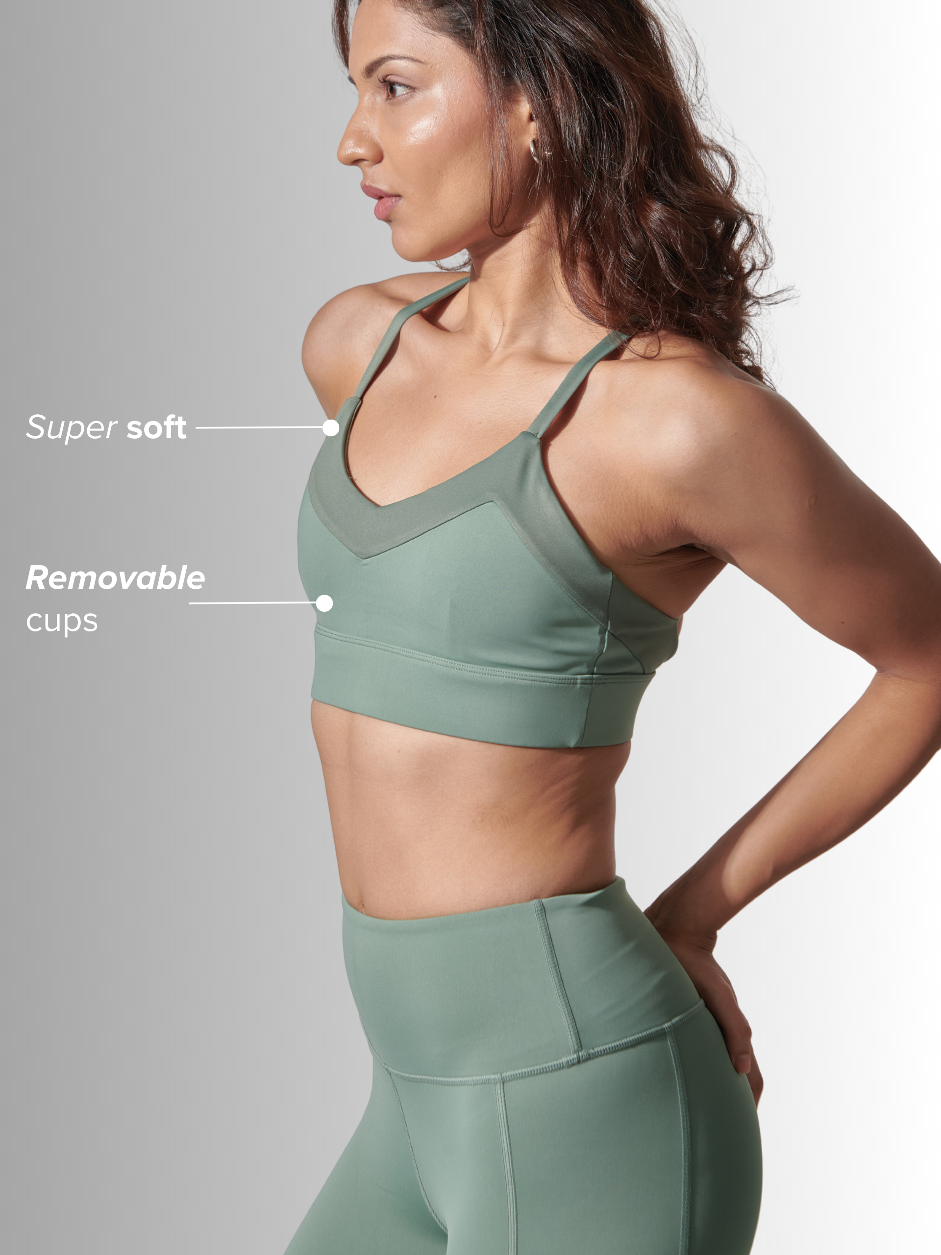 Jet-Set Sports Bra